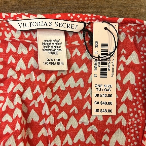 NWT Victoria's Secret Viscose Lightweight One Size Robe. - Picture 7 of 8